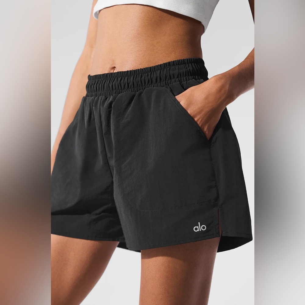 ALO Yoga Black Alumni Short